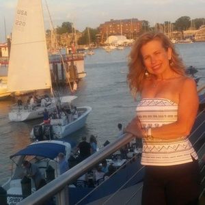 Meet your Posher, Donna